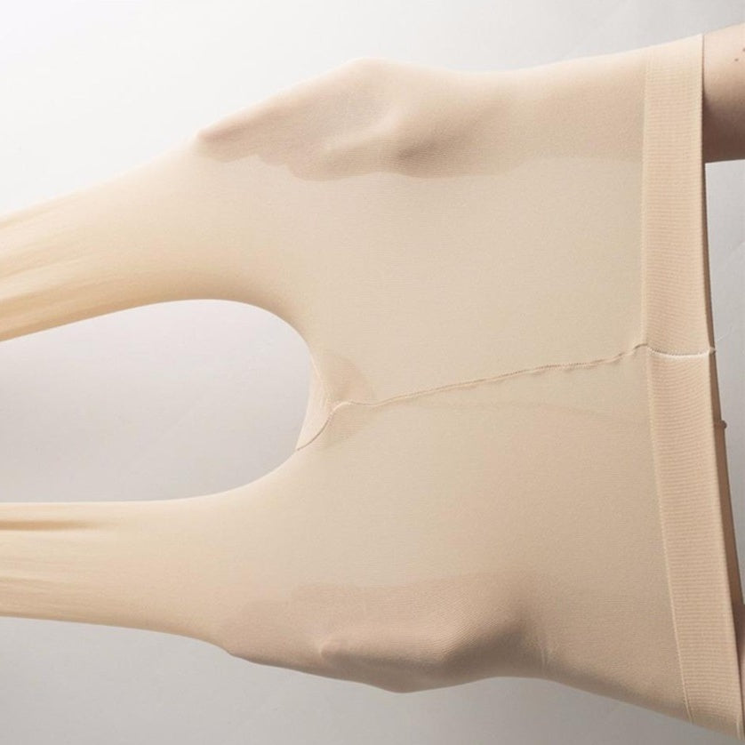 Classic Daywear・40D Semi-Sheer Velvet Tights・Classic Collection・6010